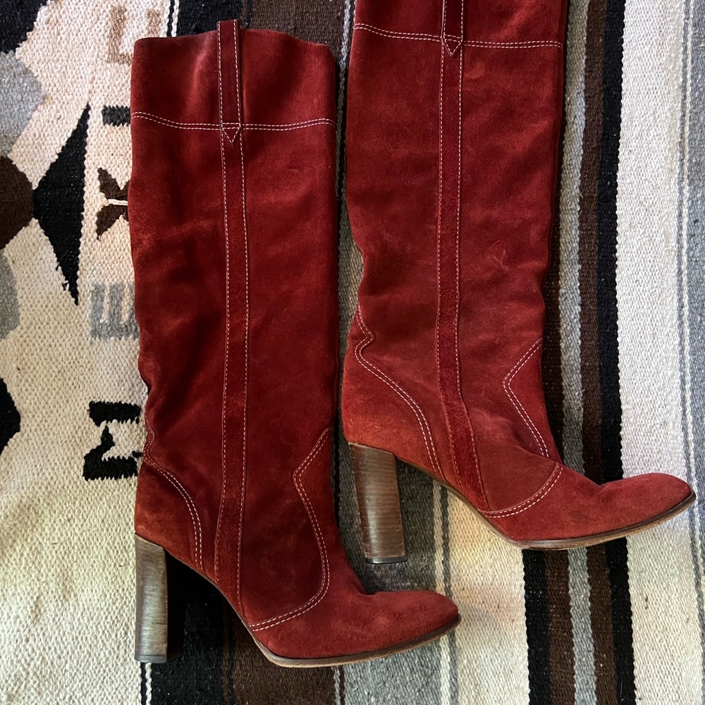 Marc Jacob’s Rust Suede tall boots!